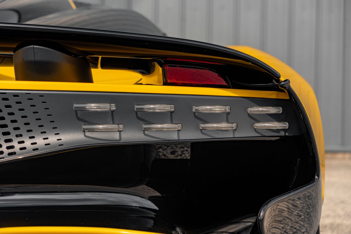 2026 Aston Martin Valhalla