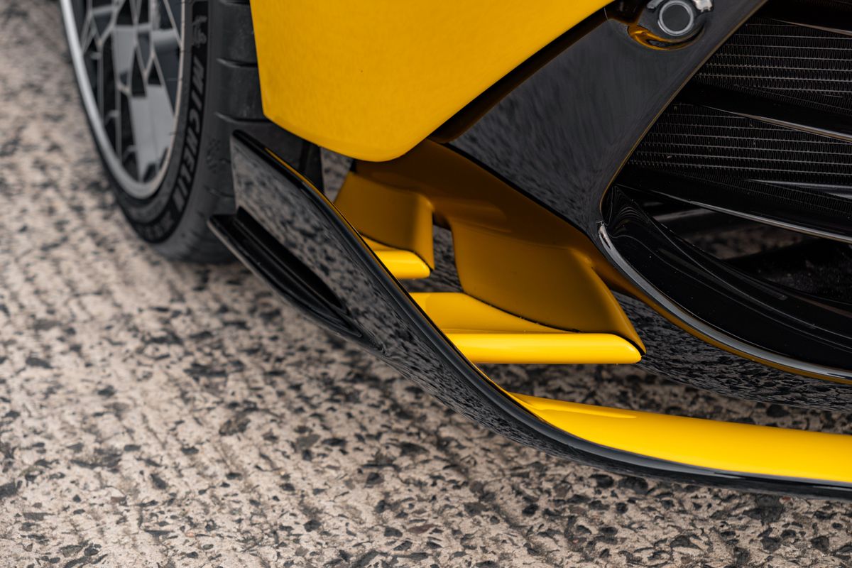 2026 Aston Martin Valhalla