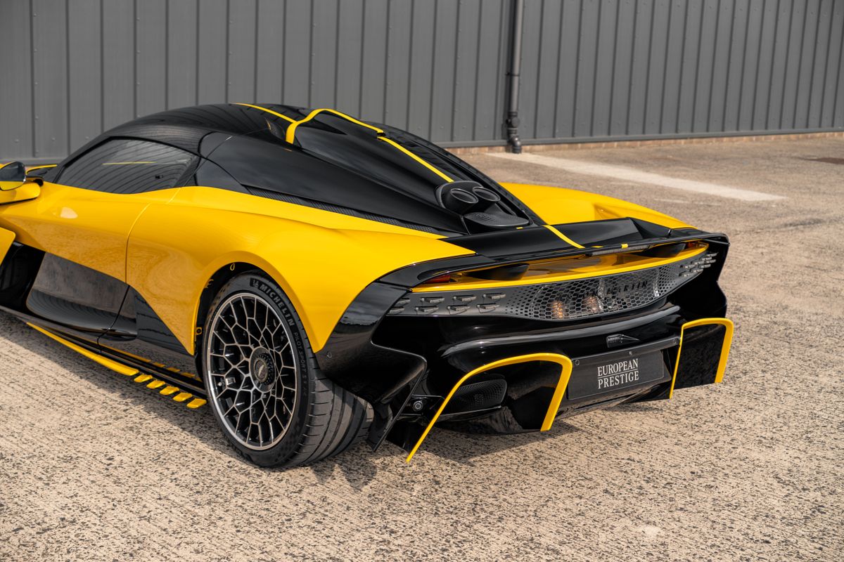 2026 Aston Martin Valhalla