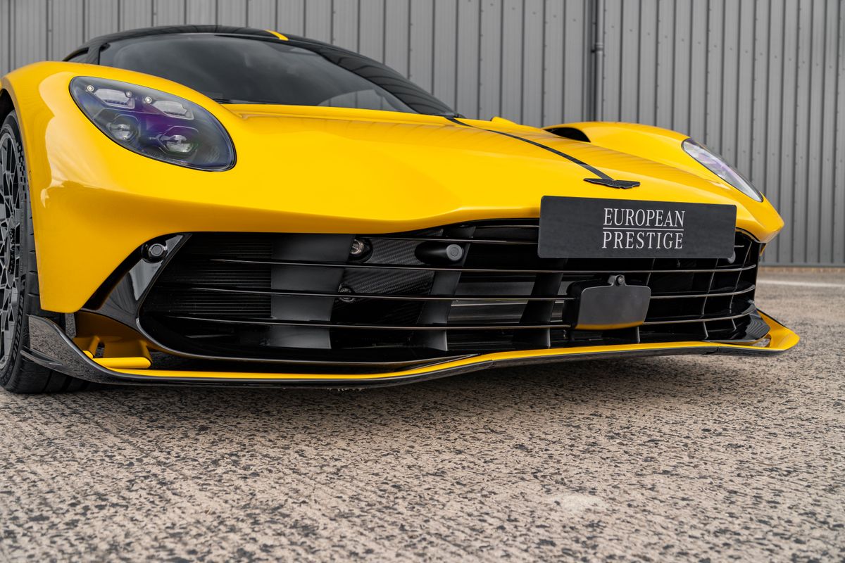2026 Aston Martin Valhalla