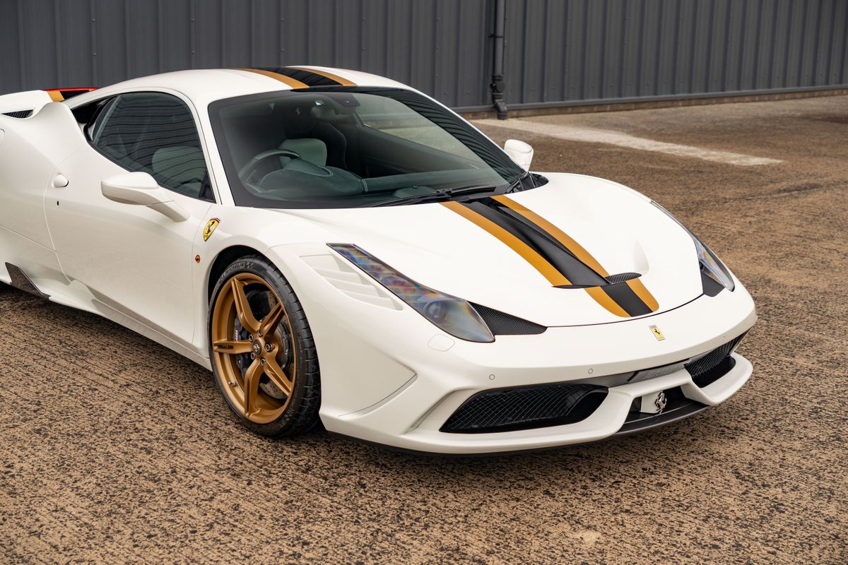 2015 Ferrari 458 Speciale