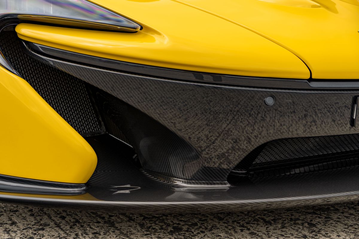 2014 McLaren P1