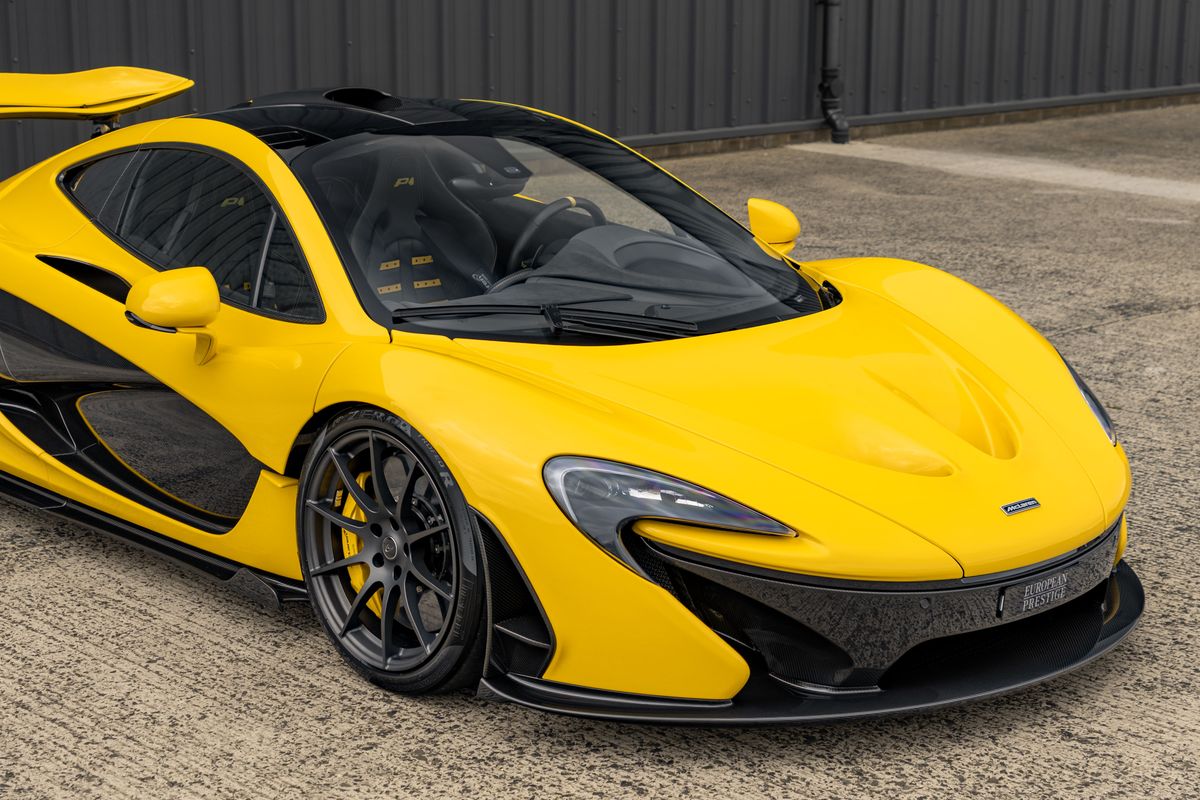 2014 McLaren P1