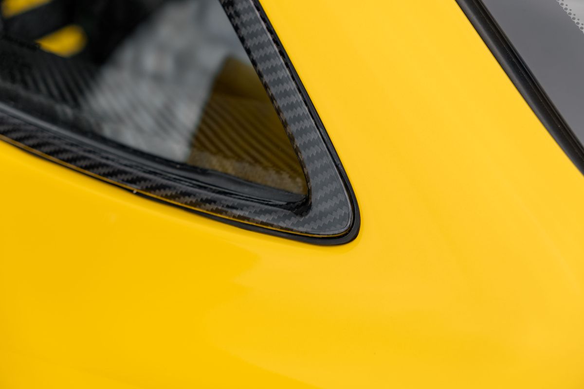 2014 McLaren P1