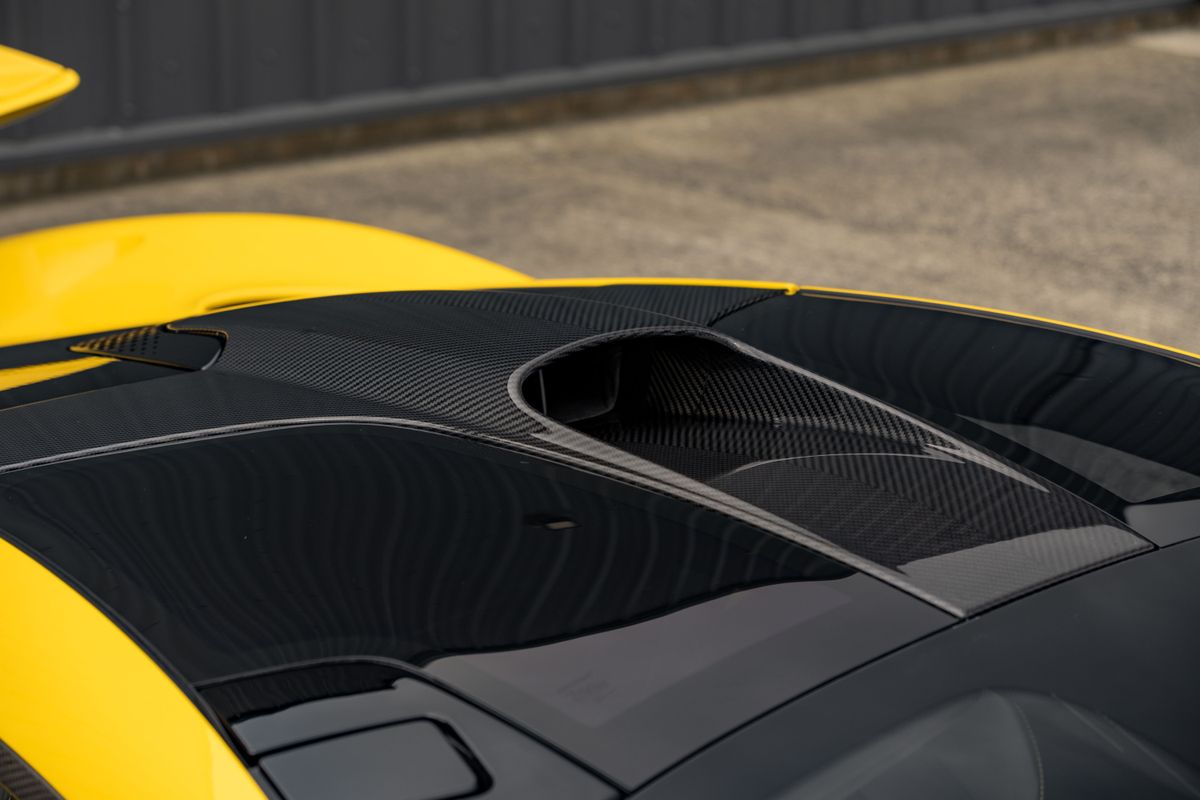 2014 McLaren P1