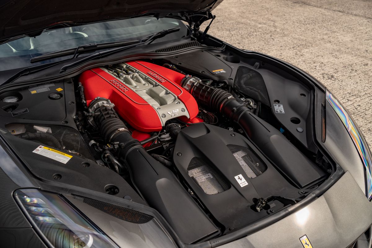 2020 Ferrari 812 Superfast