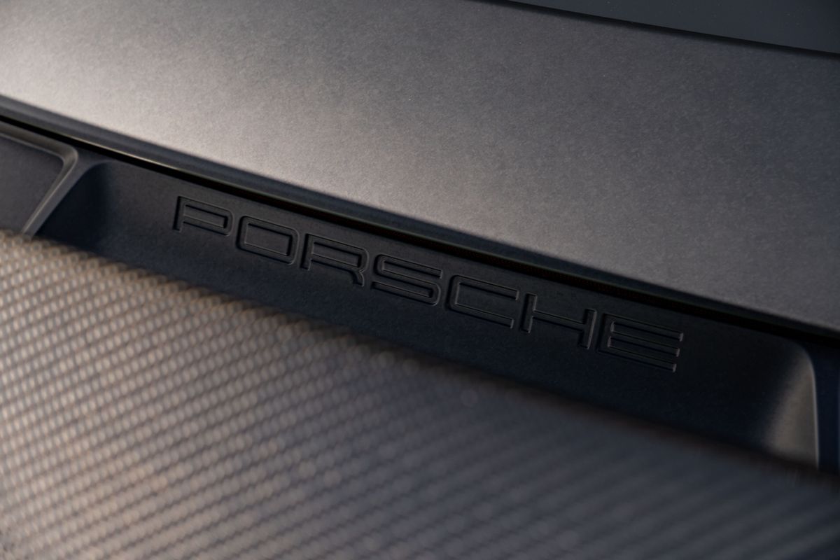 2019 Porsche 911 (991.2) GT3 RS Weissach