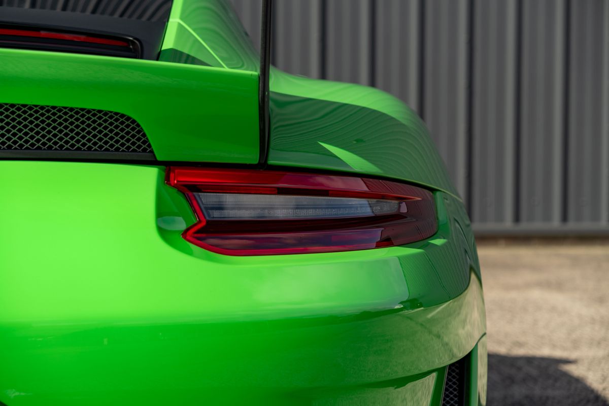 2019 Porsche 911 (991.2) GT3 RS Weissach