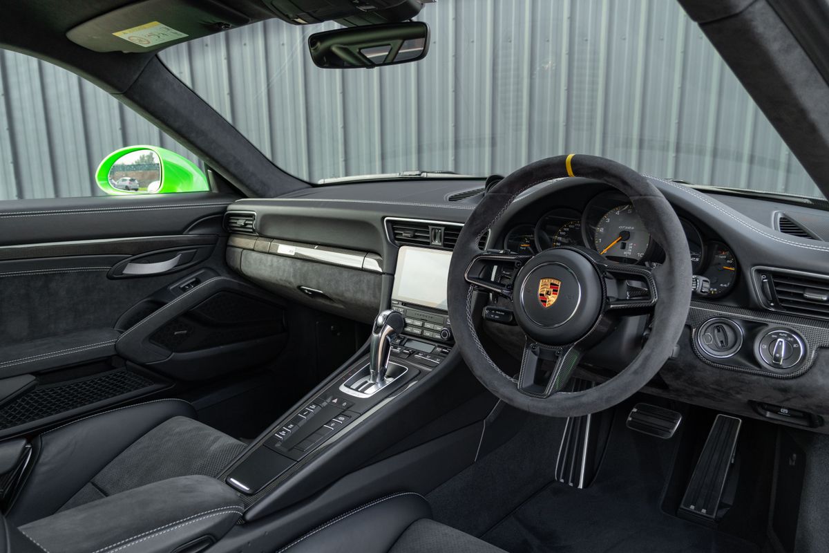 2019 Porsche 911 (991.2) GT3 RS Weissach