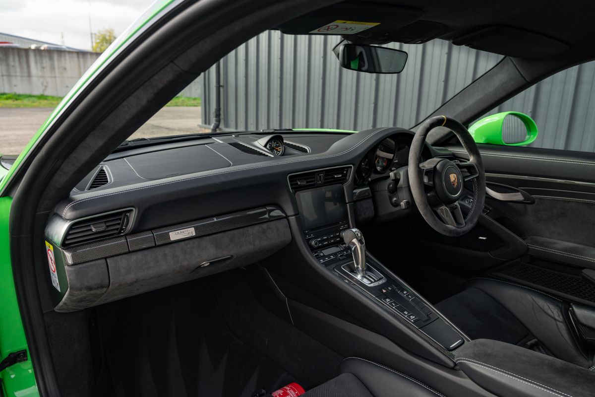 2019 Porsche 911 (991.2) GT3 RS Weissach