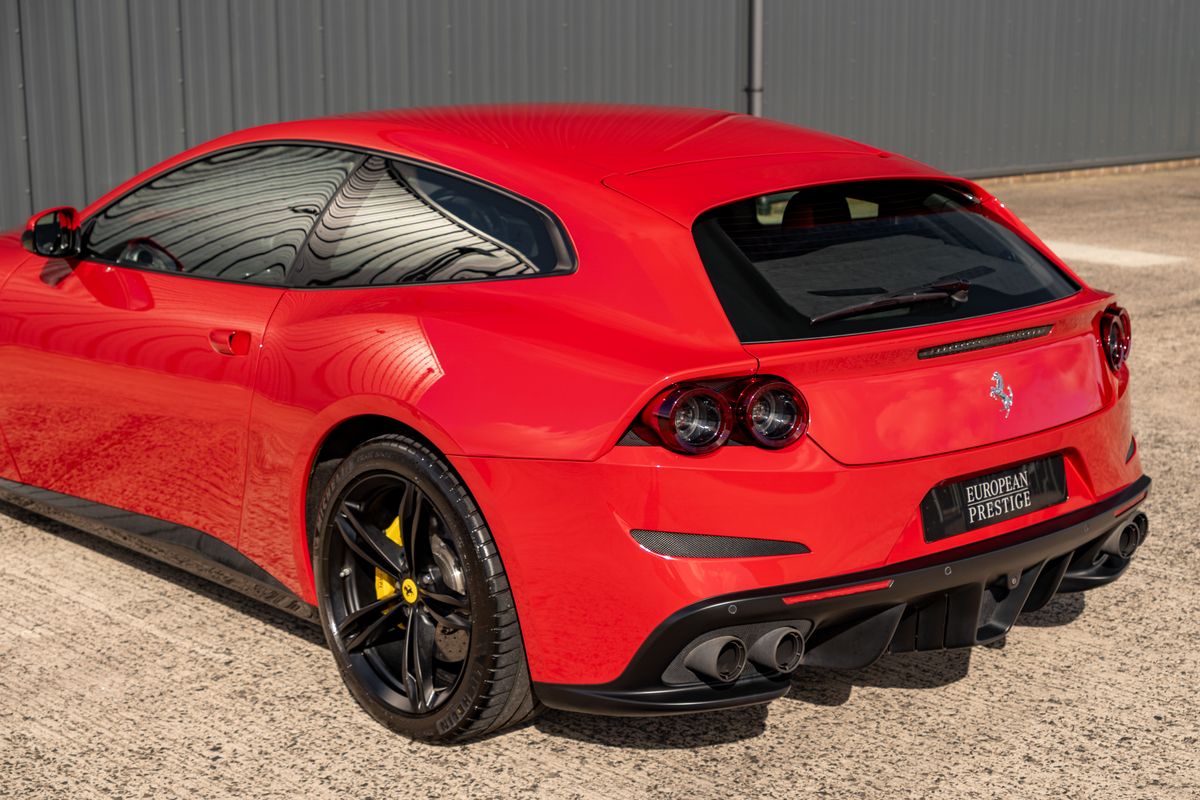 2018 Ferrari GTC4 Lusso V12