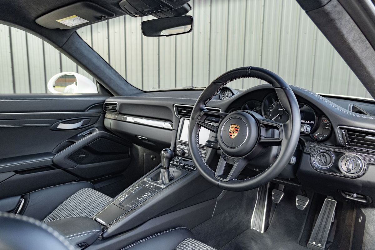 2016 Porsche 911 (991.2) R