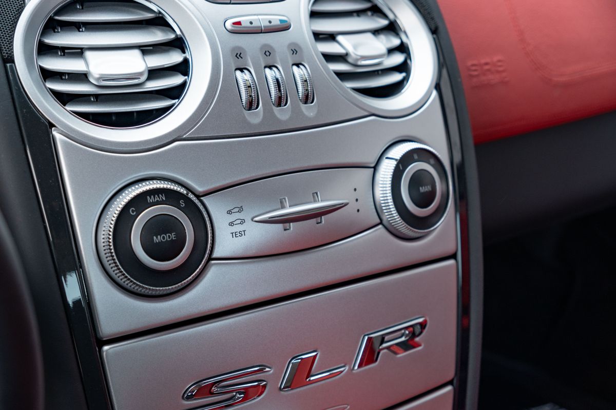 2005 Mercedes-Benz SLR McLaren