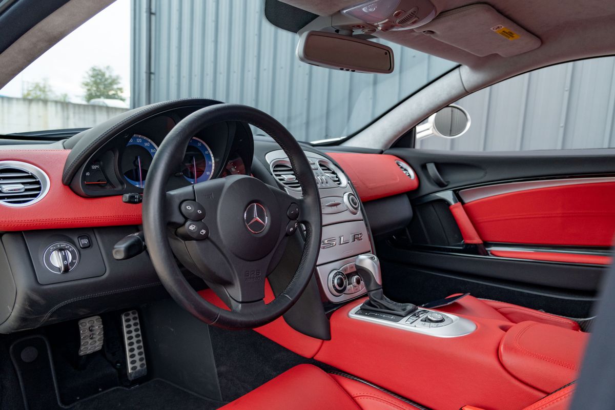 2005 Mercedes-Benz SLR McLaren